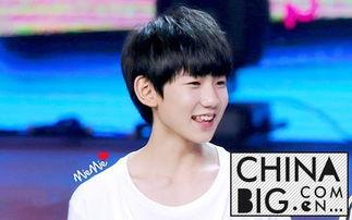 王源个人资料父母,星途璀璨，父母育儿智慧助力成长